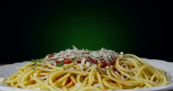 Seasoning Spaghetti Dinner With Black Pepper 81b