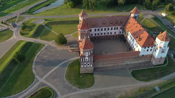 Aerial View of Mir Castle in Belarus, Aerial View of a Medieval Castle alt