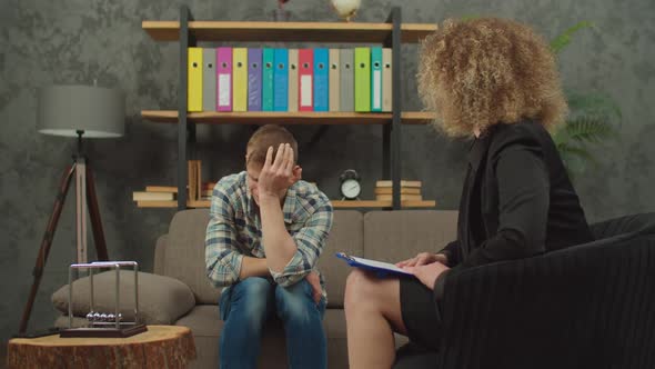 Emotionally Stressed Man with Ptsd Looking for Psychological Assistance alt