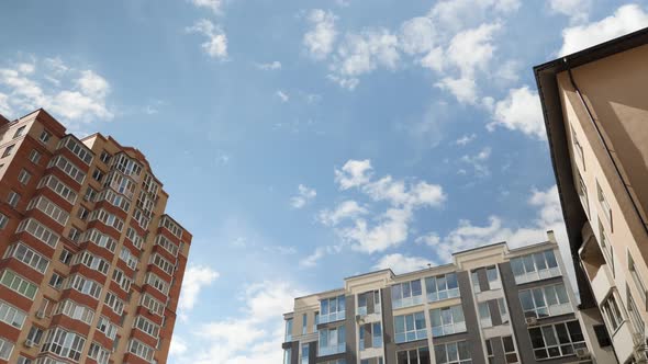 Cloudy sky, time lapse alt