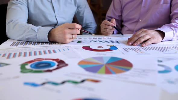 Business Partners Working Together alt