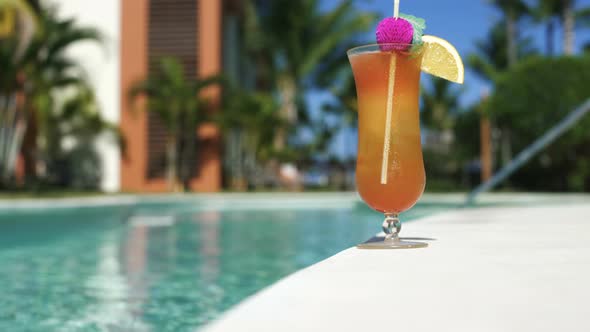 Colorful Cocktail alt