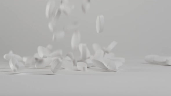 Falling Pills 08 alt