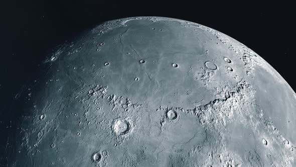 The Moon Establishing Shot - Northern Hemisphere alt