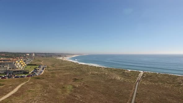 People Going to the Beach alt