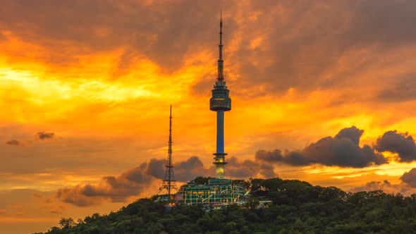 Time Lapse Sunset of Seoul Tower in Seoul South Korea