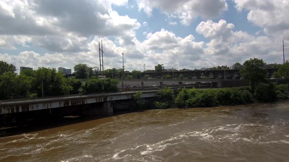 This is a recording of the Schuykill river in Philadelphia alt