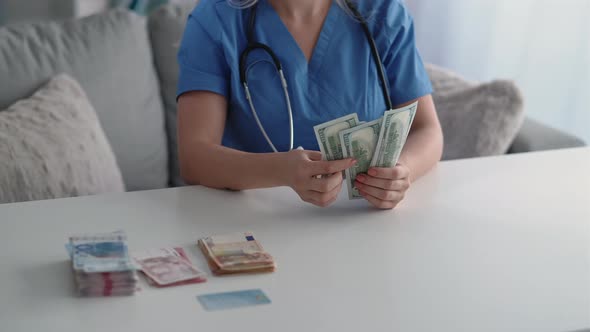 Doctor Profit Medical Payment Money Dollars Euro alt