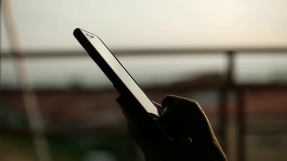 Using Smartphone alt