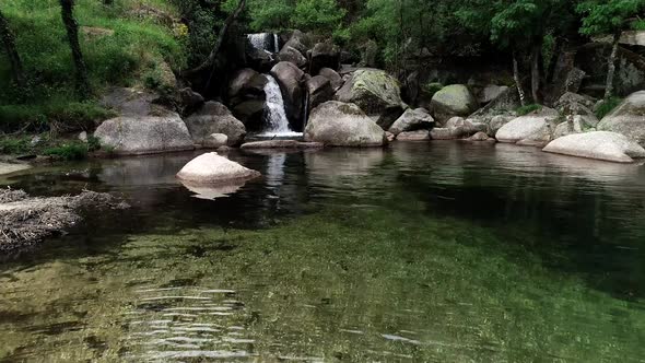 Waterfall Landscape alt