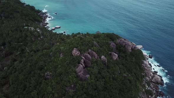 Rocky shore in Koh tao Thailand alt