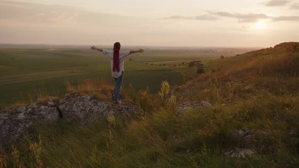 Fascinating View of Beauty of the Natural World Girl on the Rock alt