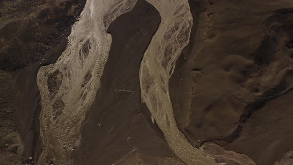 Braided River Flowing On Volcanic Landscape Near Katla Volcano. Myrdals Glacier In Southern Iceland. alt