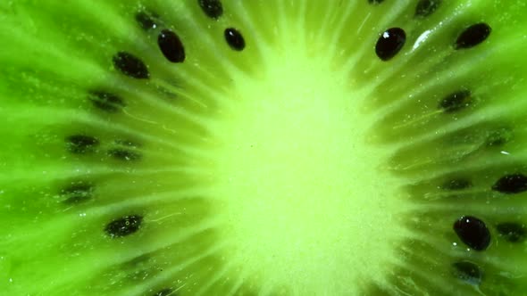 Close up slice kiwi