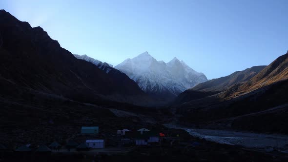  Time Lapse View of Gaumukh Gangotri Glacier India. 