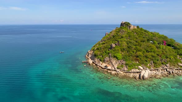 Flight to Island alt