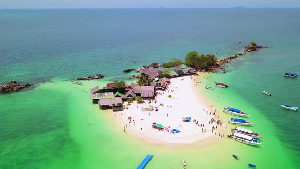 Aerial view of beach at Koh Khai,  Andaman sea in Phuket island. Thailand alt