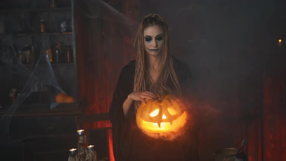 Halloween Concept alt