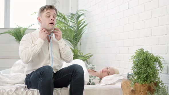 Family Doctor Comes to Patient in Morning on Call alt