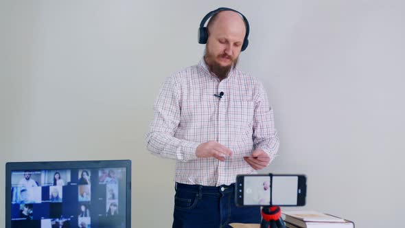 Learning English Remotely Online alt