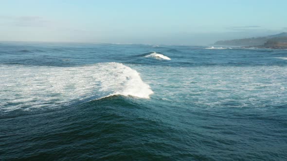 Large waves on a tropical coastline