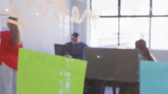 Businesswoman working in modern office alt