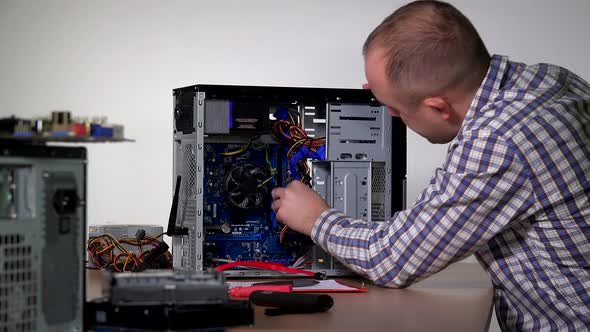 Professional Computer Service Specialist Man Install Ram Memory