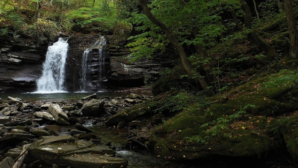 Upper Seneca Falls - Spruce Knob/Seneca Creek Backcountry, WV - Early Autumn alt