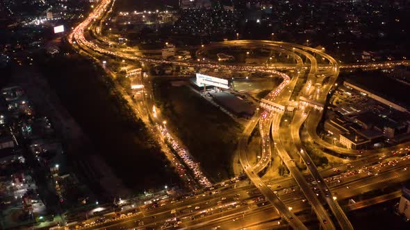 Bangkok Aerial View, Above Ekkamai District in Thailand alt