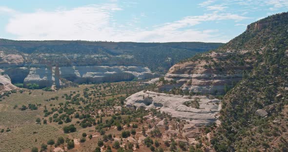 Panoramic View Arizona USA at Red Rock of Mountain Desert Landscape in Canyon alt