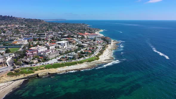 Drone view of La Jolla Ca panning right. alt