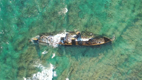 Mildura Wreck, Cape Range National Park, Exmouth, Western Australia 4K Aerial Drone alt