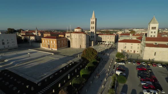 Aerial view of Zeleni Square in Zadar alt