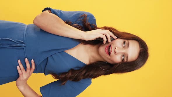 Mobile Conversation Curious Happy Woman Phone Talk alt