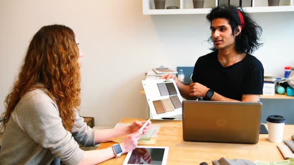 Executives discussing over slab alt