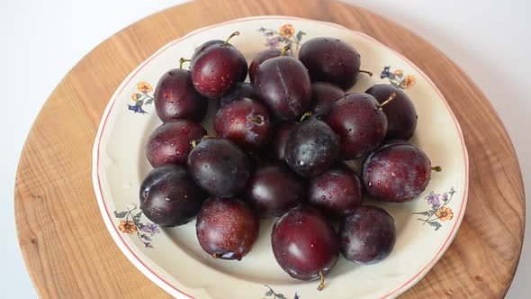 Plums alt