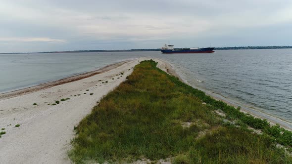 A Ship Passing By a Sandbar alt