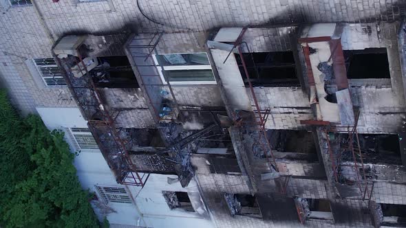 Vertical Video of a Residential Building Destroyed By the War in Ukraine alt