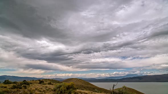 Time-lapse of clouds moving over Utah Lake from West Mountain alt