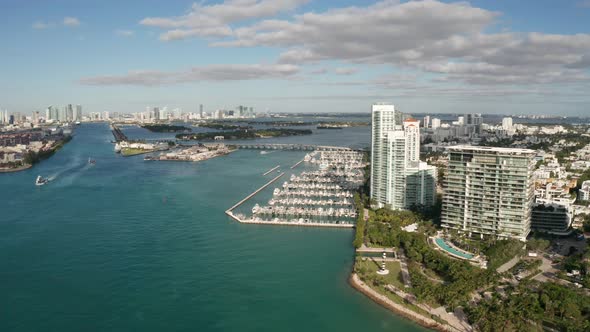 Miami Beach Aerial 4K alt