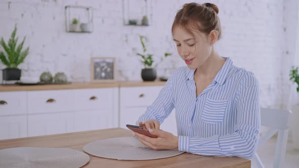 Happy Female Messaging Online alt