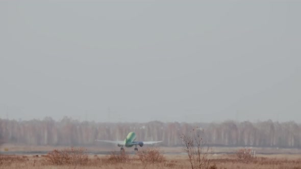 Long Shot the Plane Takes Off alt