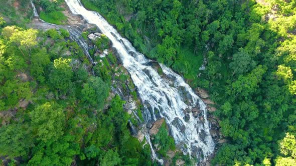 Aerial view of Maeya Waterfall, Thailand alt