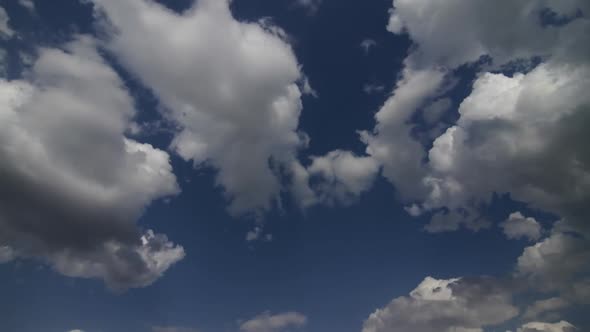 Time lapse of a bright cloudy sky.