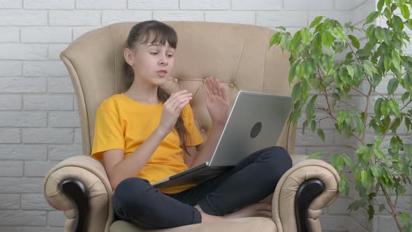 Live Broadcast of the Blogger alt