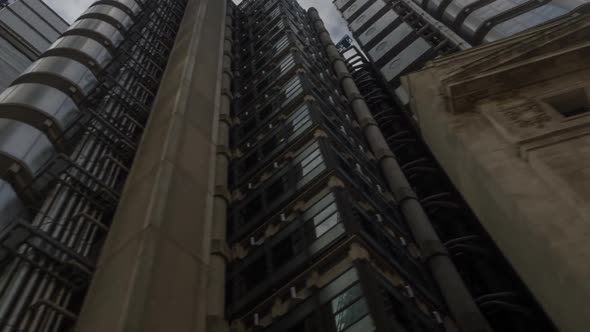 pov driving  timelapse london city skyline skyscrapers urban alt