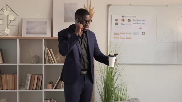 Business Argument Work Problem Man Phone Office alt