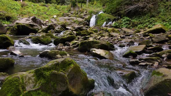 Kamyanka Watterfall at National Nature Park Skolevsky Beskydy Ukraine alt