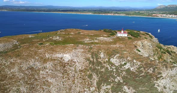 Aerial view of Saint Islands alt