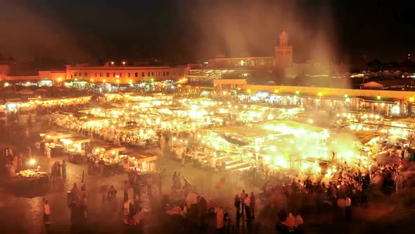 Djemaa El Fna Time Lapse, Marrakech, Morocco alt